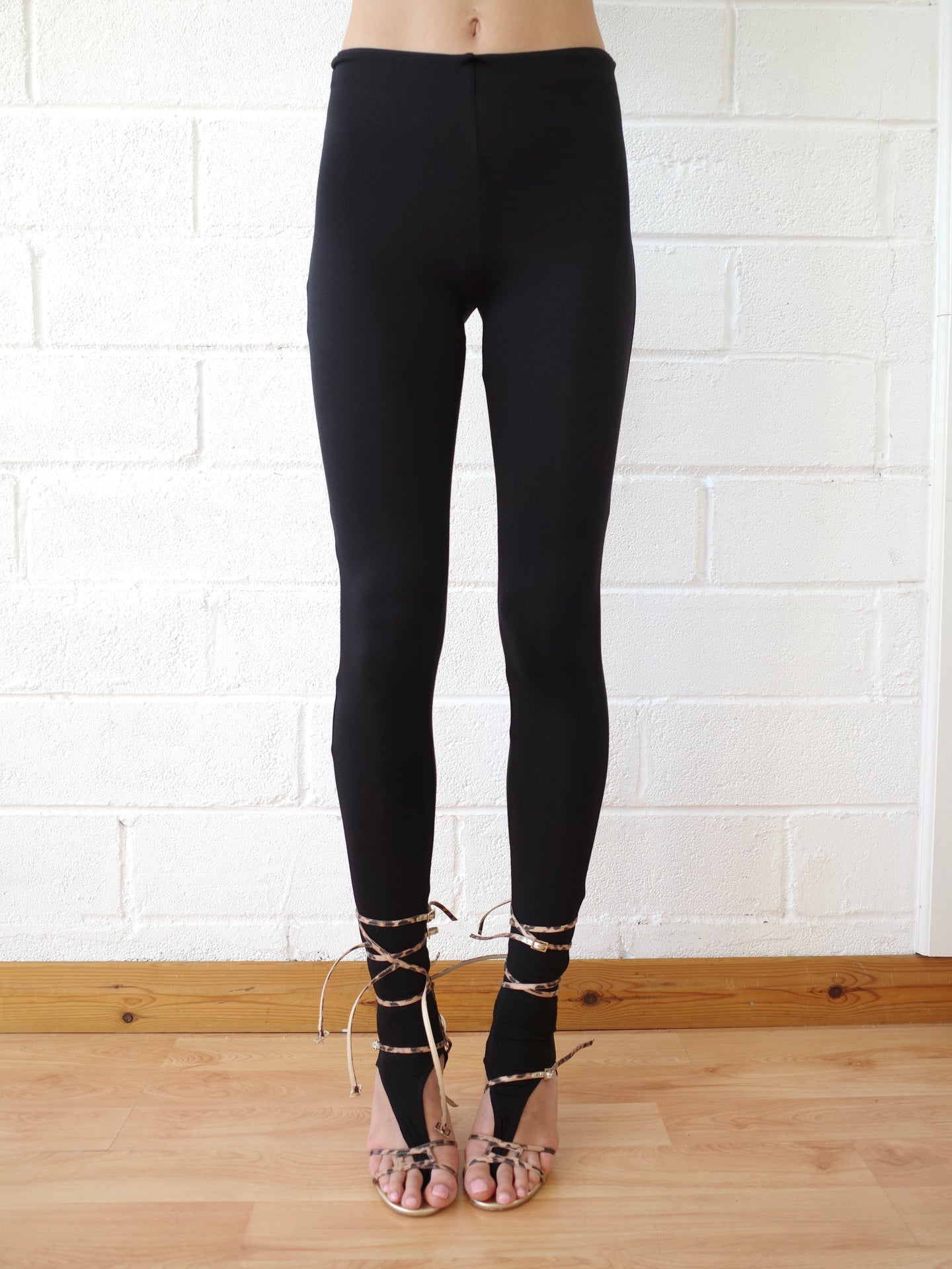 The Thong Legging - Black